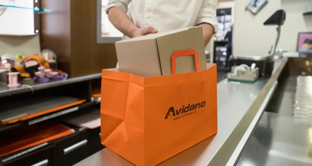 Avidano Pasticceria : consegna e ritiro